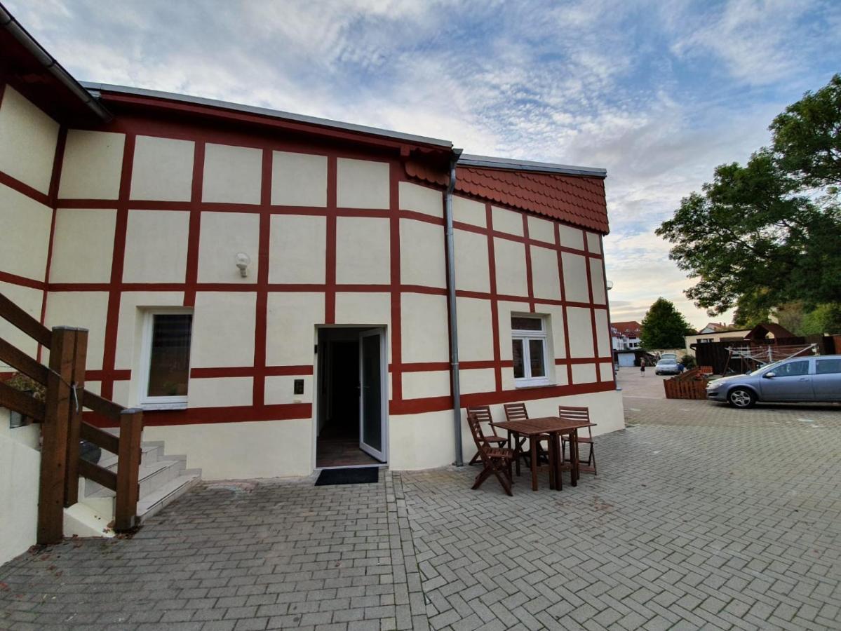 Zum Wachstuebchen Apartment Quedlinburg Exterior photo